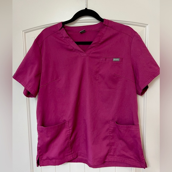 Niaahinn Hot pink scrub set, size L - Picture 1 of 10